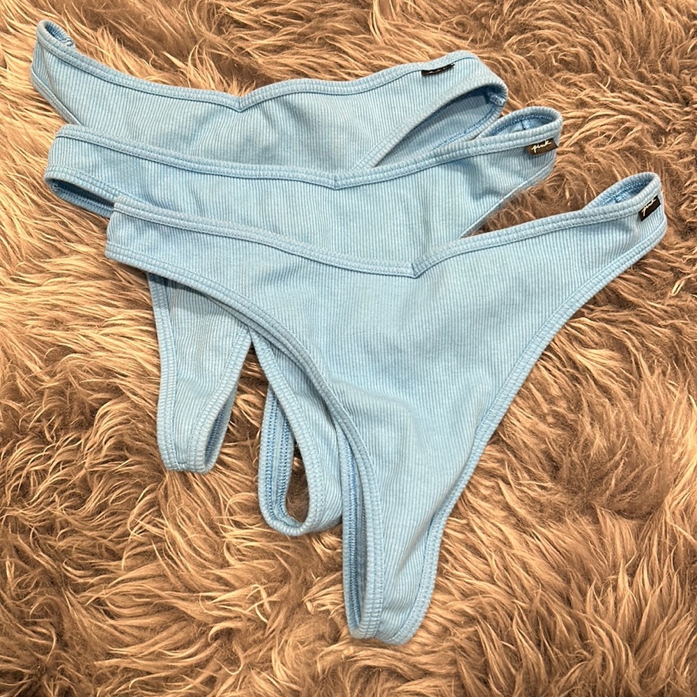 VS PINK Thongs